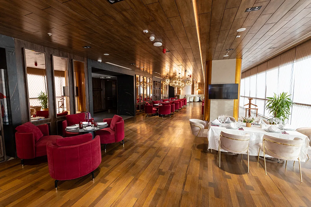Sky Bar — 5
