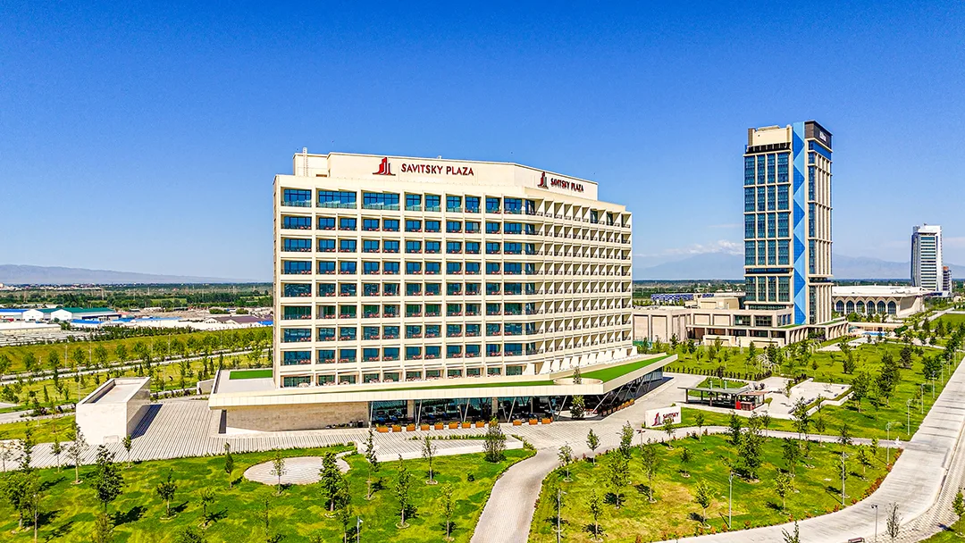 Savitsky Plaza